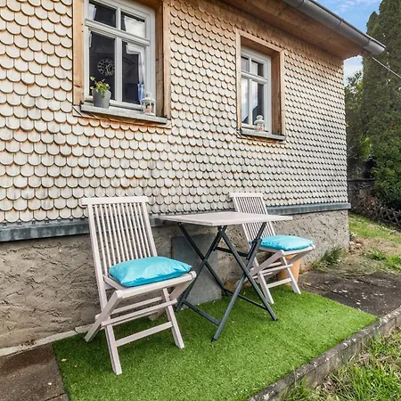 Im Gruenen Mit Garten * Schotten